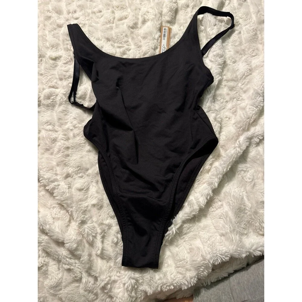 RECYCLED SWIM SCOOP NECK ONE PIECE Onyx